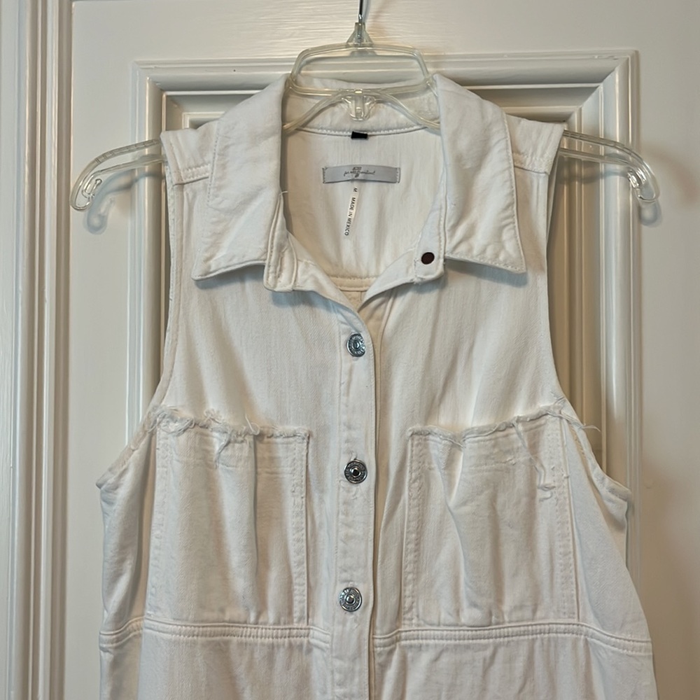 7 For All Mankind - Picture 2 of 2